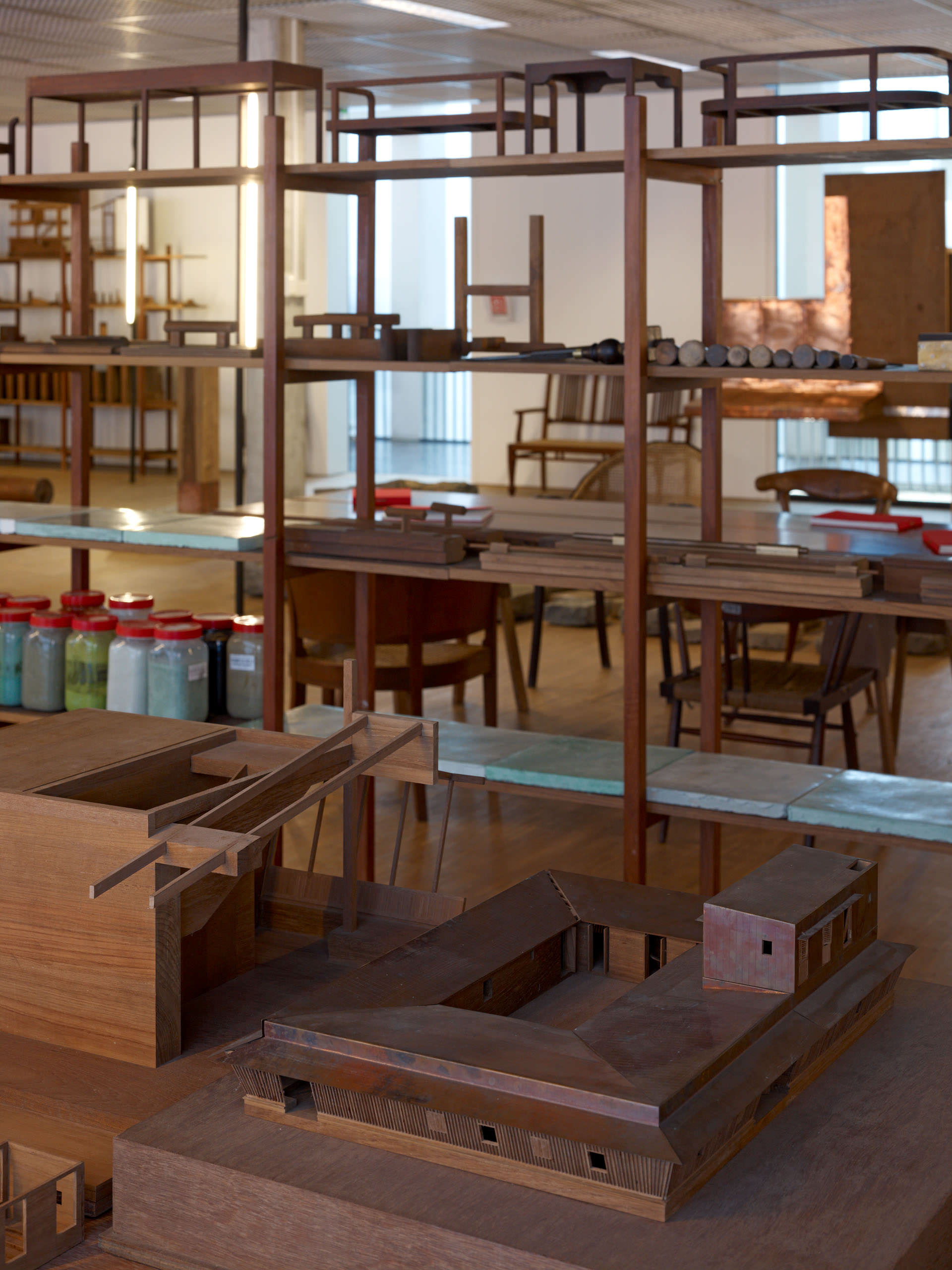 E11328 AP45 028115 j2560